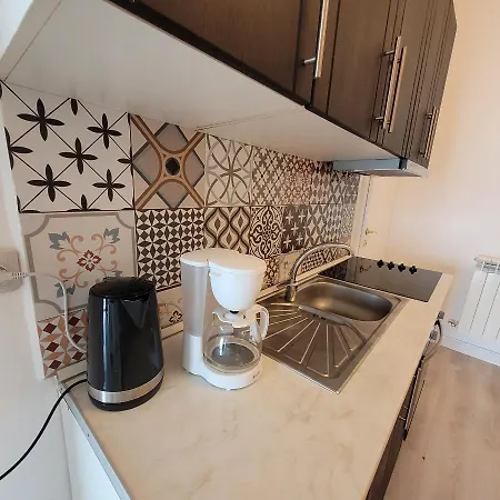 Anastasia 24b Beautiful View * Βουκουρέστι