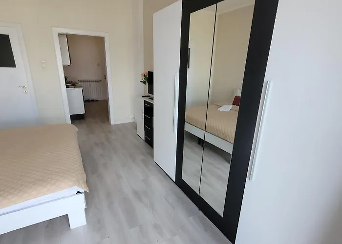 Anastasia 24b Beautiful View *